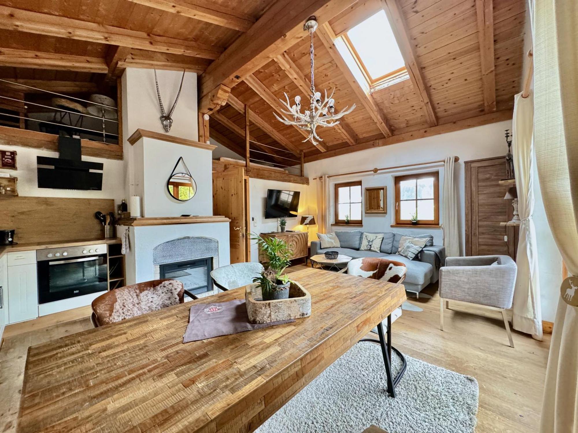 Chalet Belle Kitz By Belle Stay คิทซ์บือห์ ภายนอก รูปภาพ